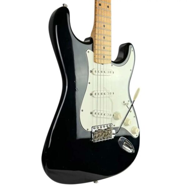 Fender Japan Standard Stratocaster 1993-1994 - Black0