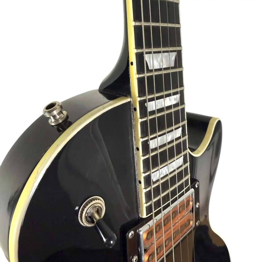 Gibson Les Paul Goddess 2006 - Ebony2 Gibson Les Paul Goddess 2006 - Ebony2