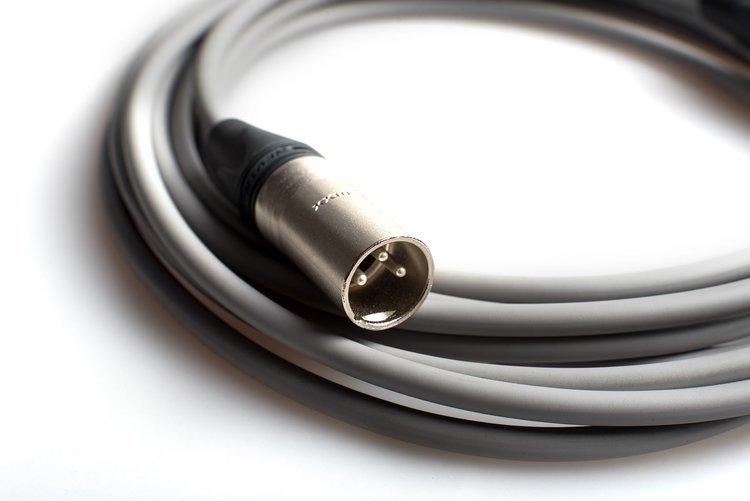 013 Series - Small Diaphragm Condenser Tube Microphones (Pair)7 013 Series - Small Diaphragm Condenser Tube Microphones (Pair)7