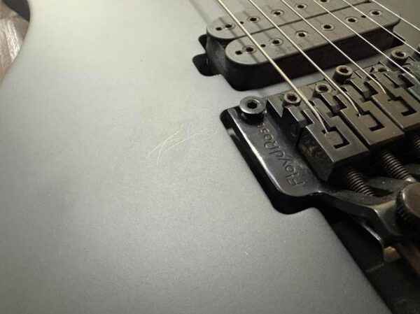 ESP LTD M-BLACK METAL BLKS B-Stock0