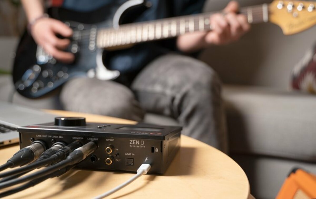 Antelope Audio | ZEN Q SYNERGY CORE THUNDERBOLT4 Antelope Audio | ZEN Q SYNERGY CORE THUNDERBOLT4