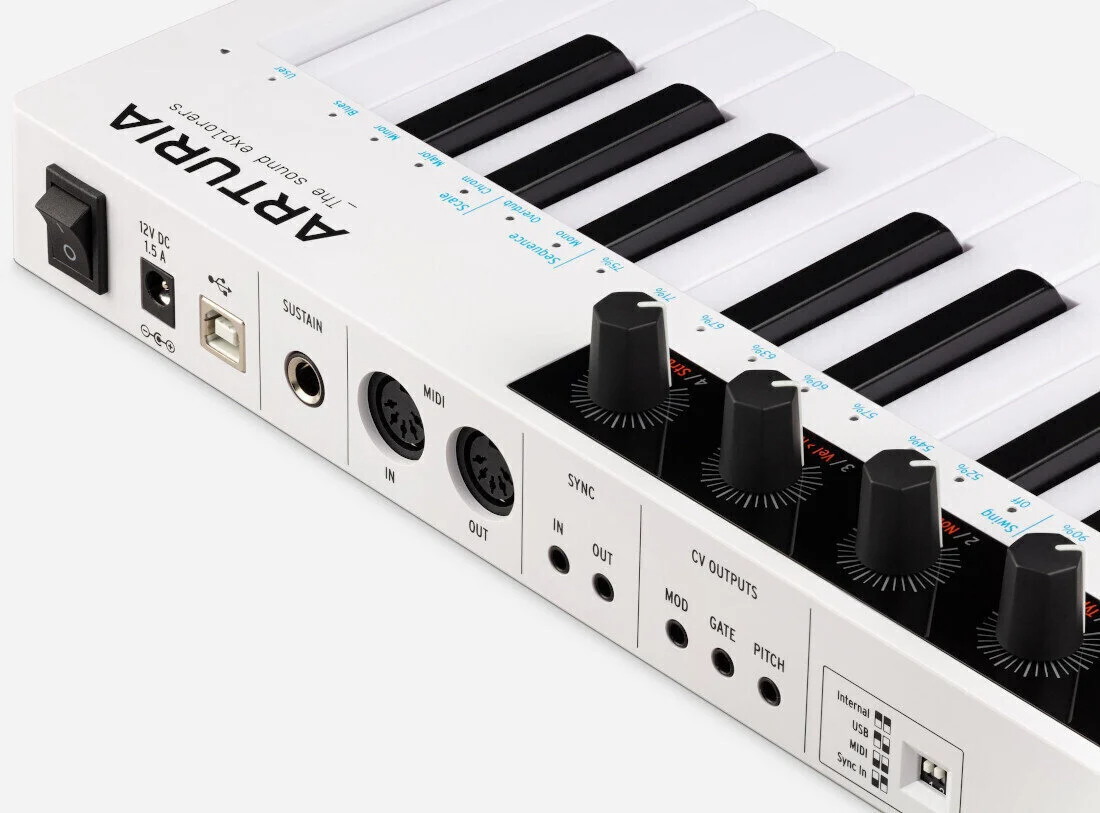 Arturia KeyStep 37 - klawiatura sterująca4 Arturia KeyStep 37 - klawiatura sterująca4