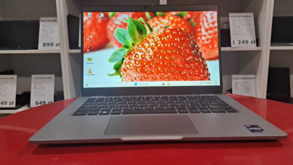 Dell Latitude 5330 13" i5-1245U 16GB RAM 512GB SSD Win 11 Pro Dotykowy0