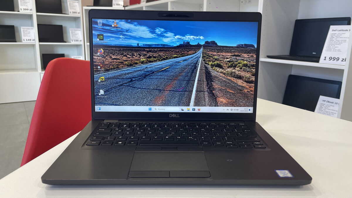Dell Latitude 5401 14" i7-9850H 16GB RAM 512GB SSD nVidia MX150 IPS Full HD Dotyk WIN 11 Pro0 Dell Latitude 5401 14" i7-9850H 16GB RAM 512GB SSD nVidia MX150 IPS Full HD Dotyk WIN 11 Pro0