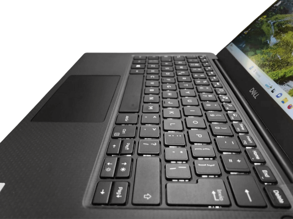 Dell XPS 13 7390 13" i7-10510U 16GB RAM 512GB SSD IPS Full HD WIN 11 Pro1 Dell XPS 13 7390 13" i7-10510U 16GB RAM 512GB SSD IPS Full HD WIN 11 Pro1