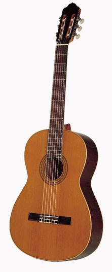 ESTEVE 3 - gitara klasyczna 4/4