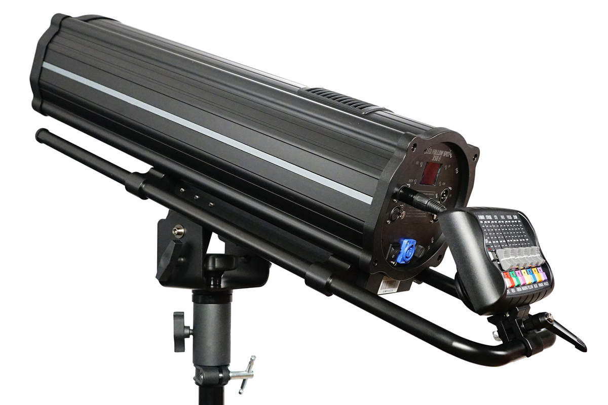 FOS Led Follow Spot 350 - reflektor profilowy2 FOS Led Follow Spot 350 - reflektor profilowy2