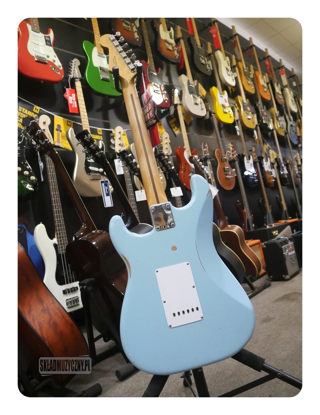 Fender LTD Vintera Road Worn 50s Stratocaster HSS SBL | Gitara elektryczna3 Fender LTD Vintera Road Worn 50s Stratocaster HSS SBL | Gitara elektryczna3