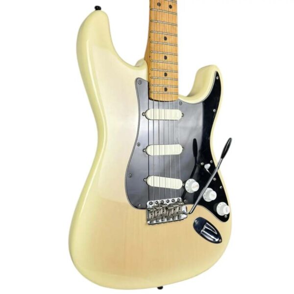 Fender Mexico FSR Stratocaster 1995 - Vintage White0