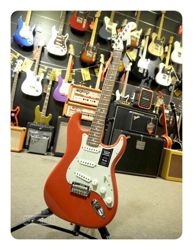 Fender Player Stratocaster SSS PF FRD| Gitara elektryczna2 Fender Player Stratocaster SSS PF FRD| Gitara elektryczna2