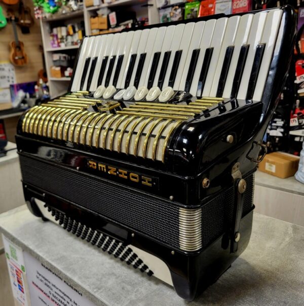 Hohner VERDI II - Akordeon 96 bas0