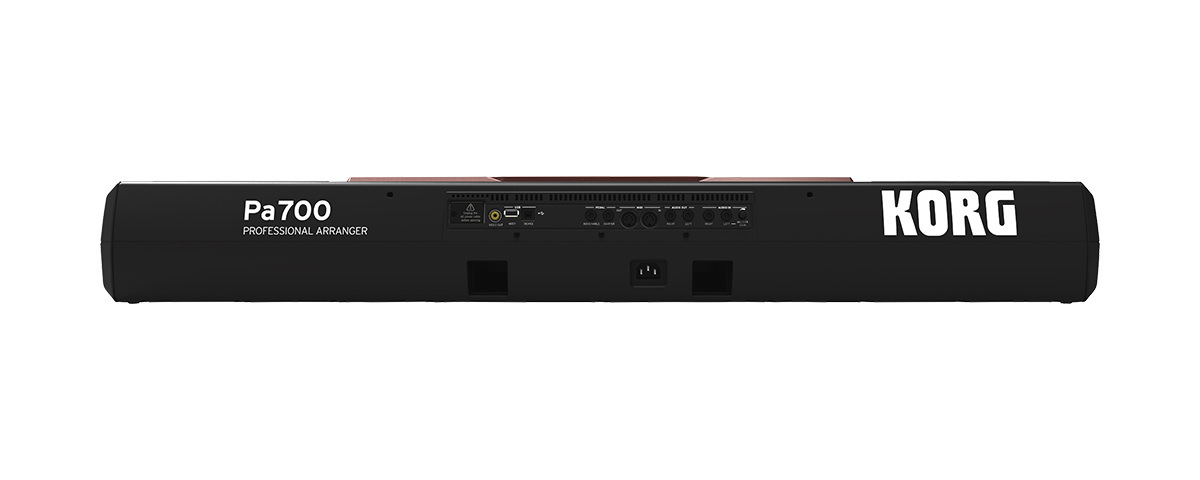 KORG PA700 1 KORG PA700 1