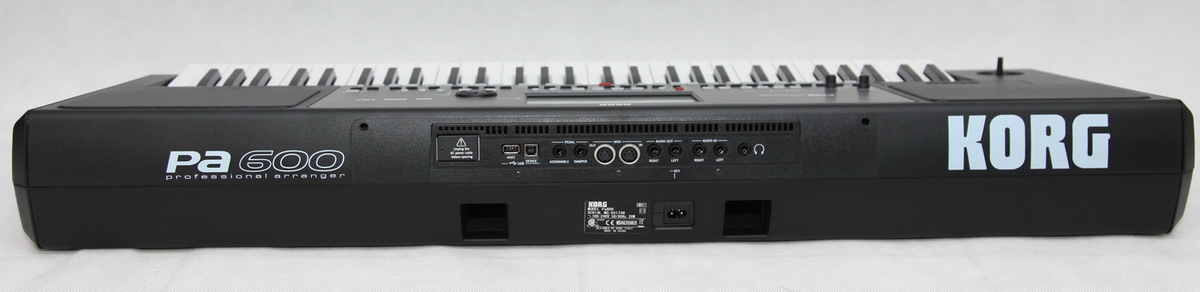 KORG Pa600 4 KORG Pa600 4