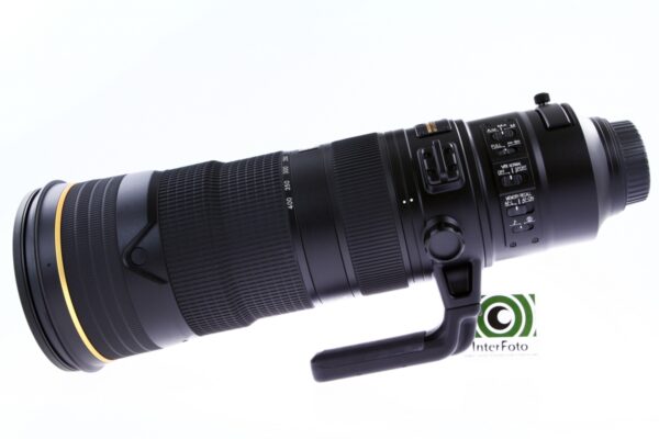 Nikkor 180-400mm f/4 AF-S E + TC1.4 FL ED VR0