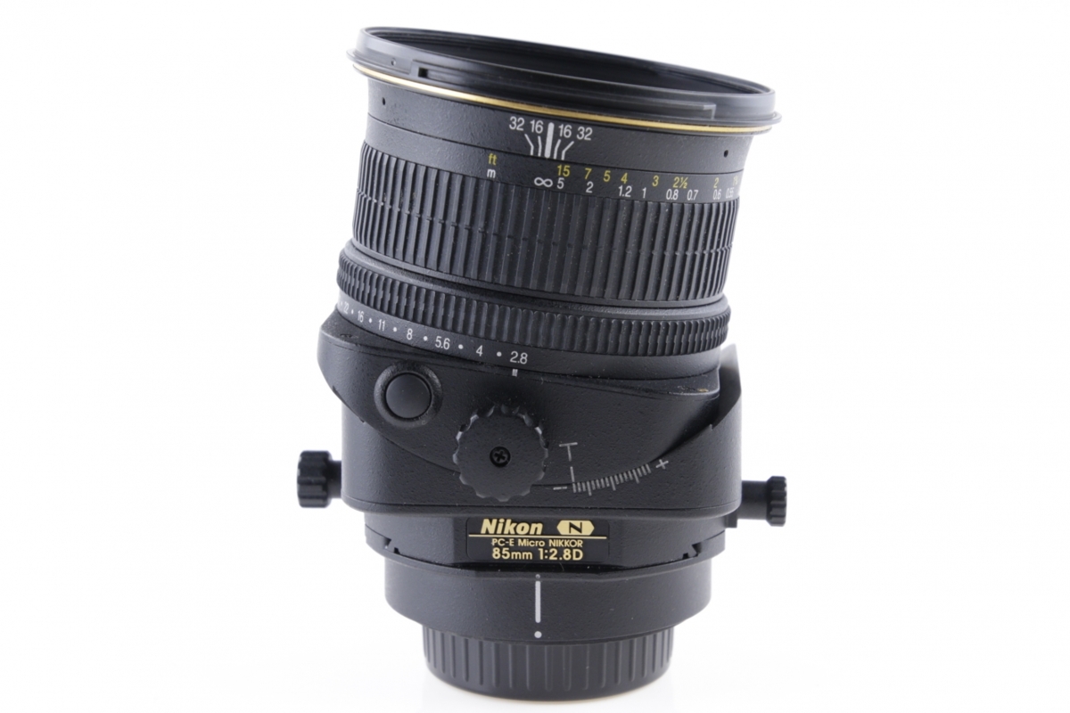 Nikkor 85mm f/2.8 PC-E Micro D Nano Tilt/Shift4 Nikkor 85mm f/2.8 PC-E Micro D Nano Tilt/Shift4