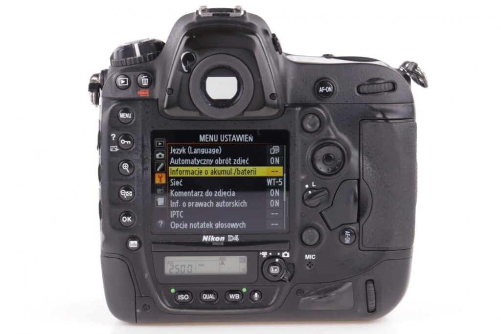 Nikon D47