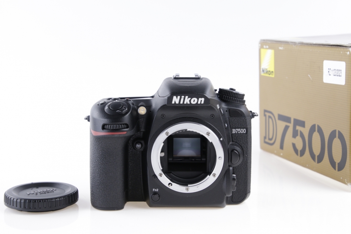 Nikon D75005 Nikon D75005