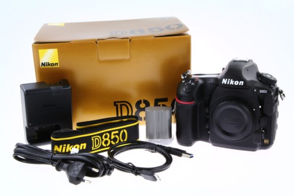 Nikon D850