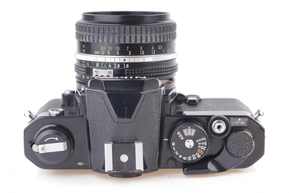 Nikon FM + 50/1.8 + MD-119 Nikon FM + 50/1.8 + MD-119