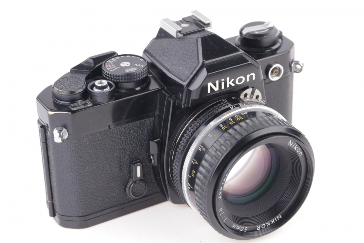 Nikon FM + 50/1.8 + MD-110 Nikon FM + 50/1.8 + MD-110