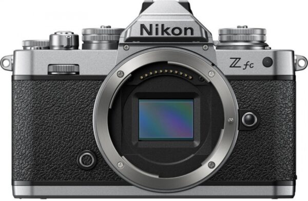 Nikon Z fc + Nikkor Z 16-50mm + 50-250mm