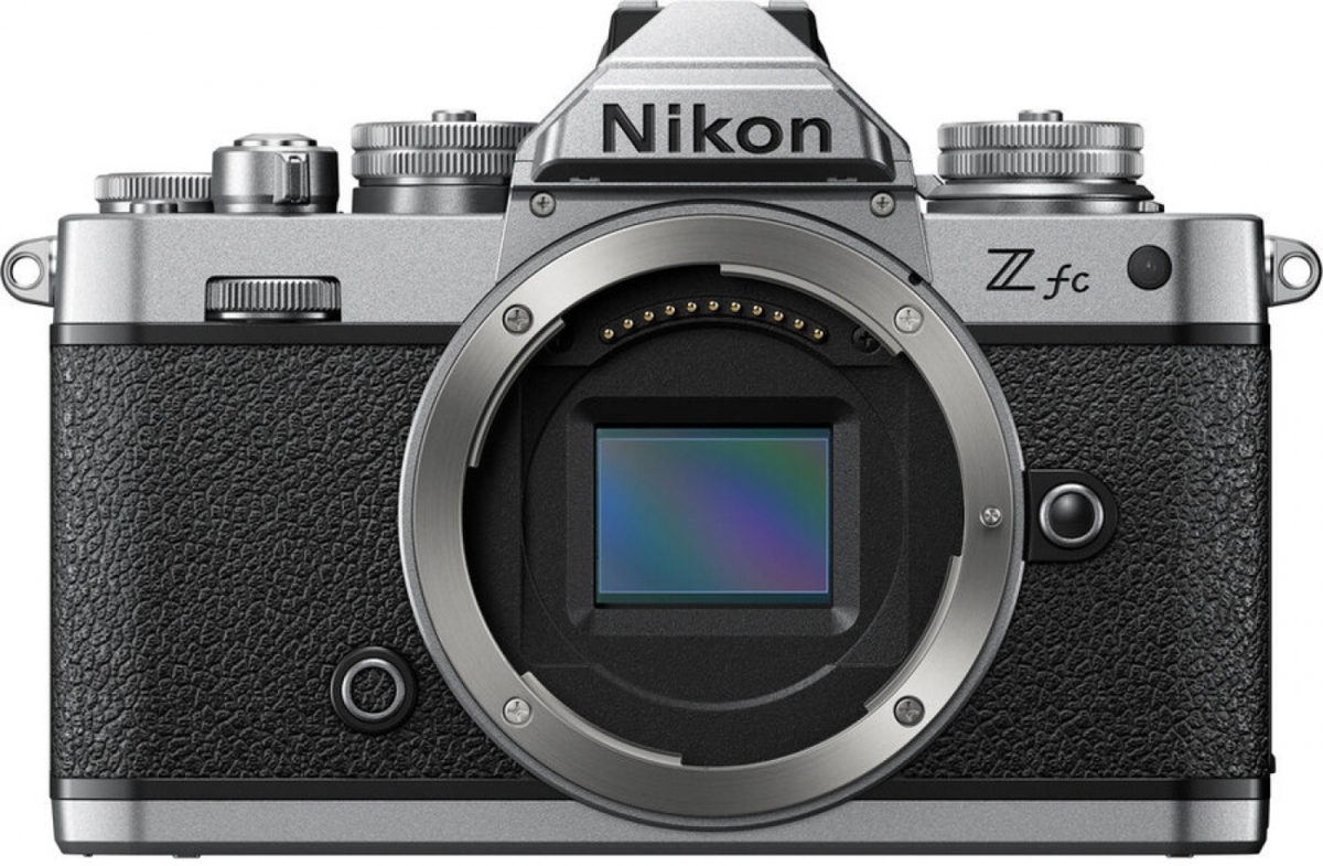 Nikon Z fc + Nikkor Z 16-50mm f/3.5-6.3 DX Nikon Z fc + Nikkor Z 16-50mm f/3.5-6.3 DX