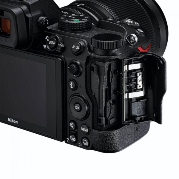 Nikon Z5 + Nikkor Z 24-50mm f/4-6.3 + FTZ0