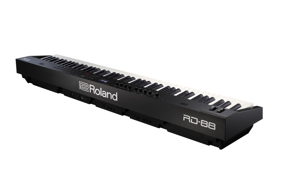 ROLAND RD-88 5 ROLAND RD-88 5
