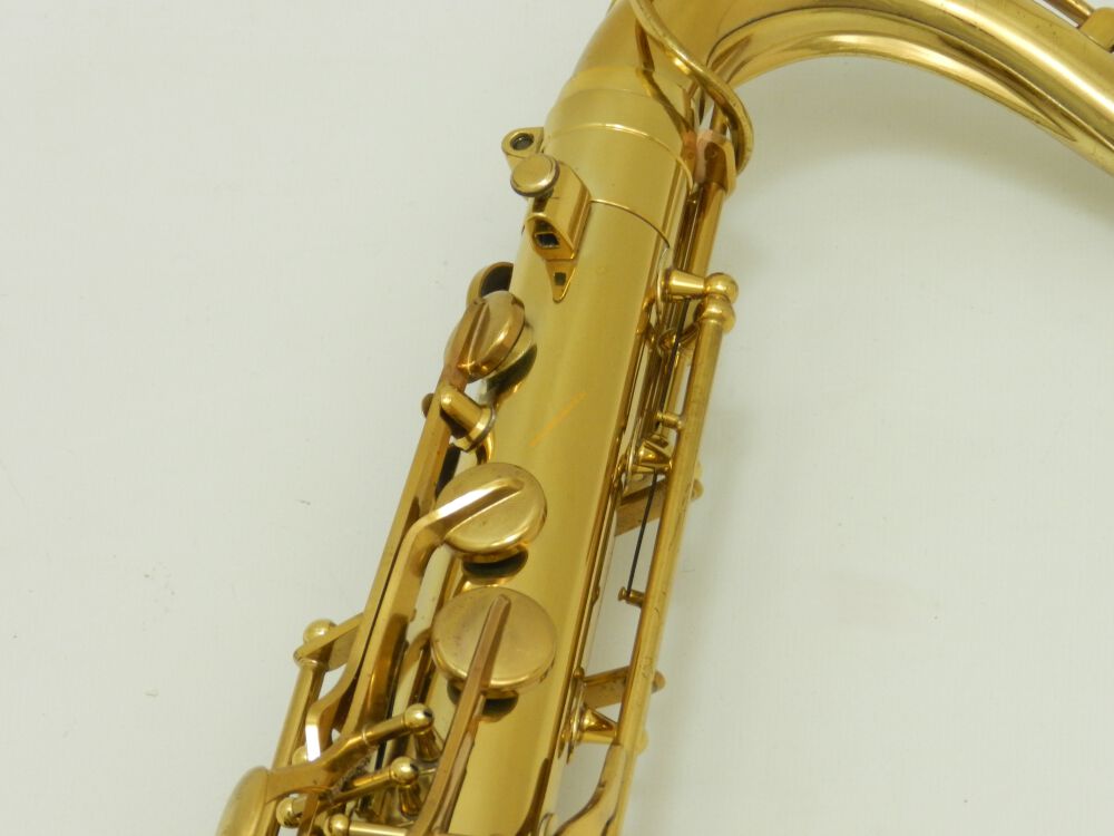 Saksofon tenorowy Amati. Po remoncie kapitalnym (DR24-129)15 Saksofon tenorowy Amati. Po remoncie kapitalnym (DR24-129)15