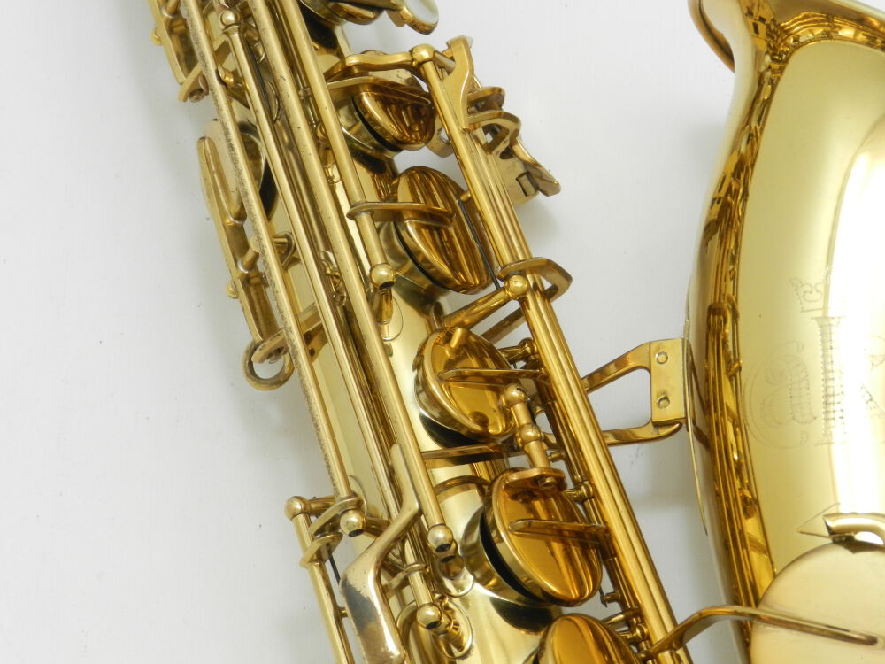 Saksofon tenorowy Amati. Po remoncie kapitalnym (DR24-129)5 Saksofon tenorowy Amati. Po remoncie kapitalnym (DR24-129)5
