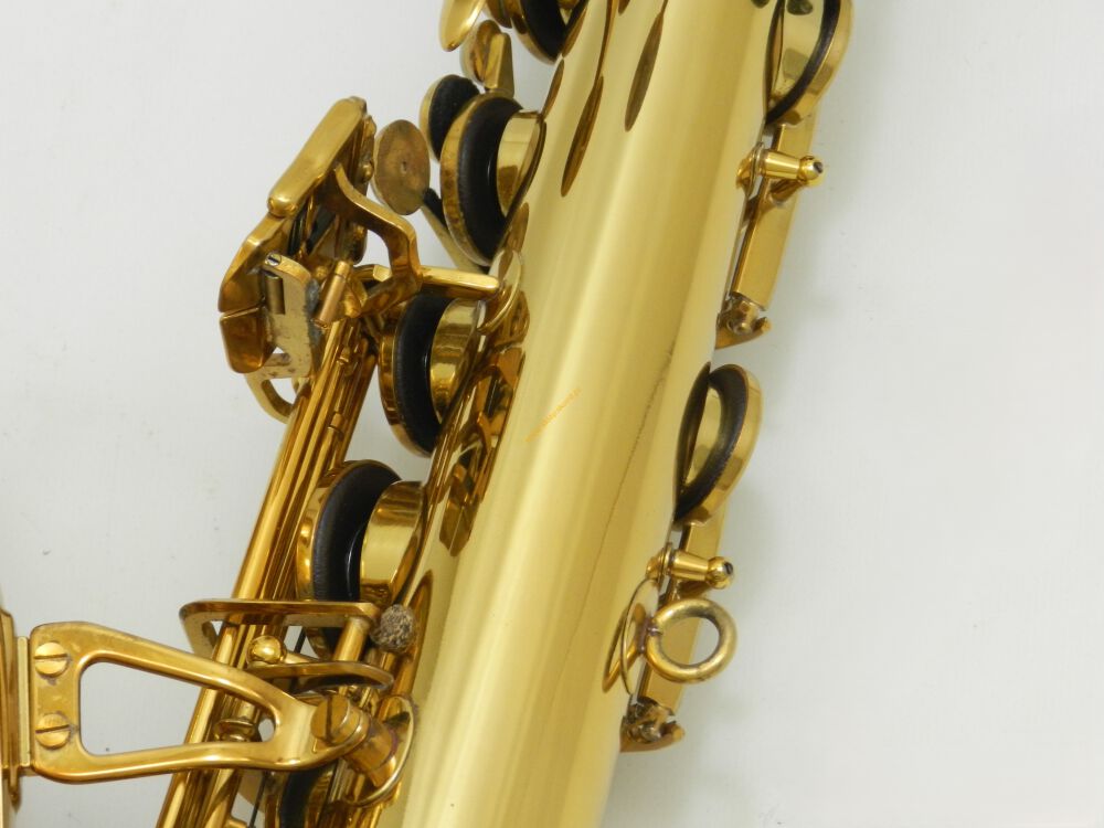 Saksofon tenorowy Amati. Po remoncie kapitalnym (DR24-129)17 Saksofon tenorowy Amati. Po remoncie kapitalnym (DR24-129)17