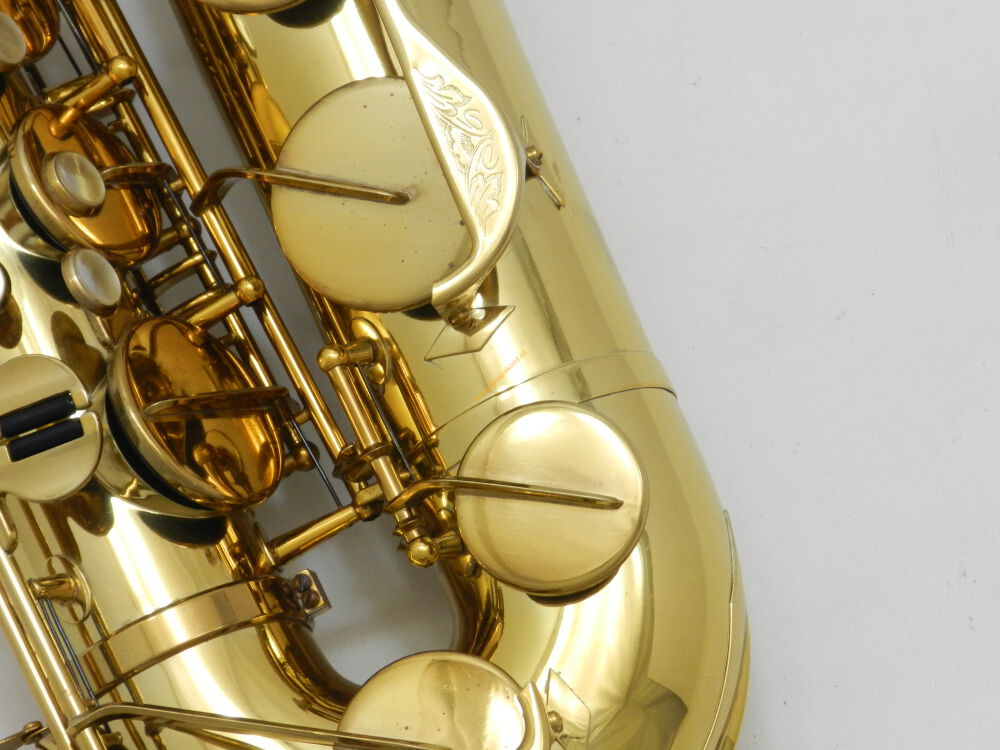 Saksofon tenorowy Amati. Po remoncie kapitalnym (DR24-129)10 Saksofon tenorowy Amati. Po remoncie kapitalnym (DR24-129)10
