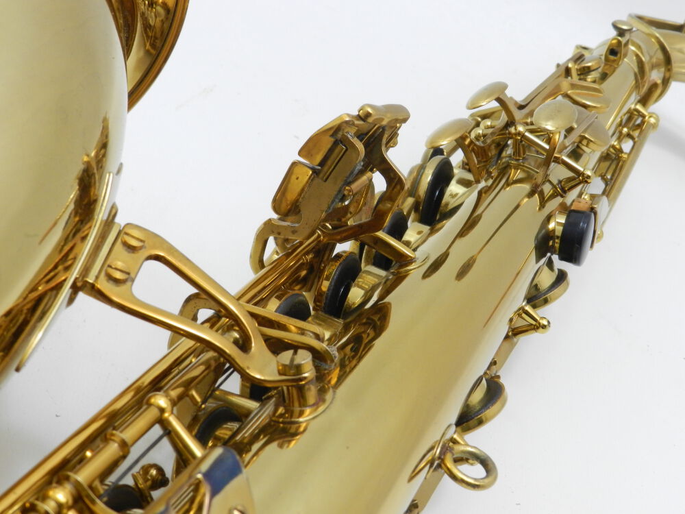 Saksofon tenorowy Amati. Po remoncie kapitalnym (DR24-129)28 Saksofon tenorowy Amati. Po remoncie kapitalnym (DR24-129)28
