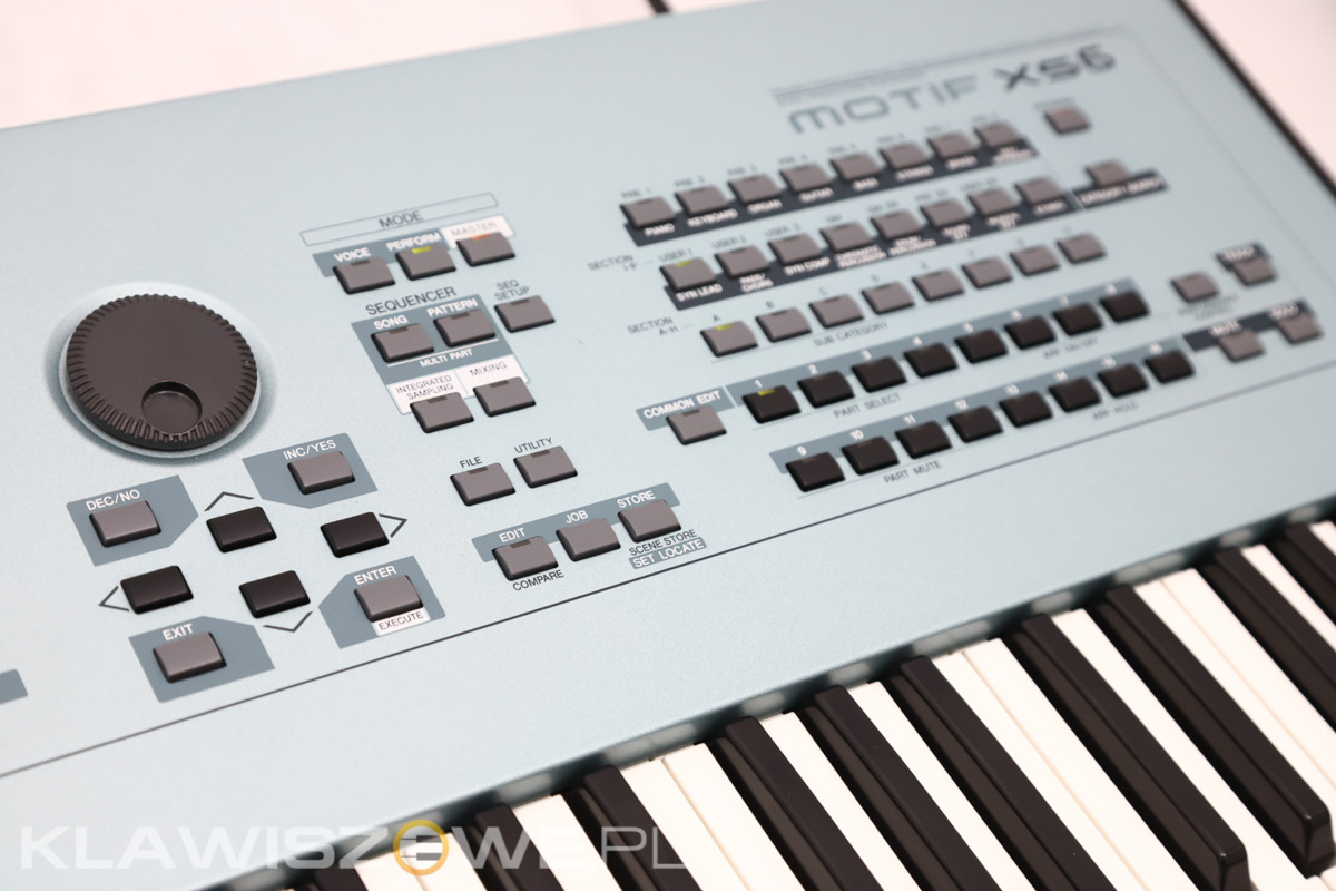 YAMAHA MOTIF XS67 YAMAHA MOTIF XS67
