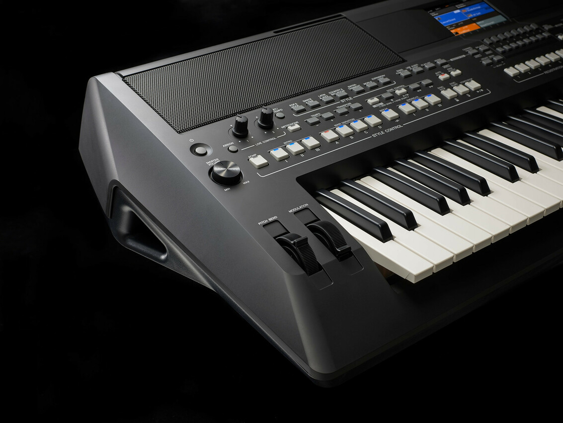 YAMAHA PSR SX600 - keyboard z wbudowanym odtwarzaczem plików AUDIO6 YAMAHA PSR SX600 - keyboard z wbudowanym odtwarzaczem plików AUDIO6