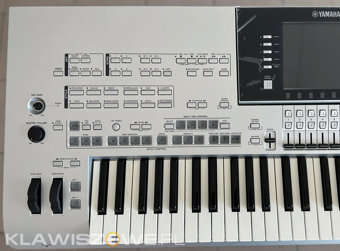 YAMAHA Tyros 43 YAMAHA Tyros 43