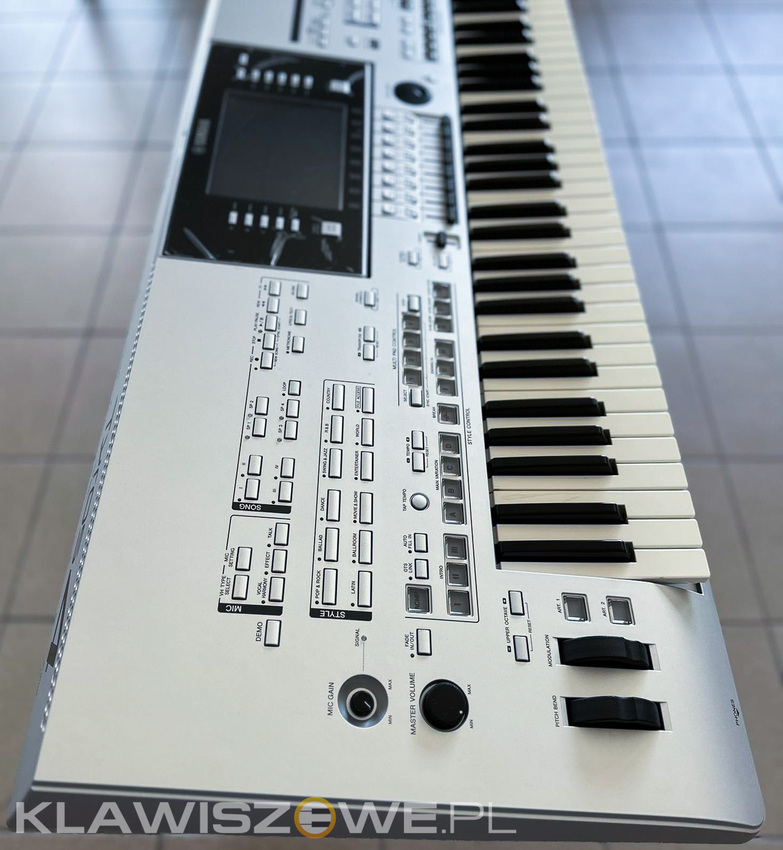 YAMAHA Tyros 47 YAMAHA Tyros 47
