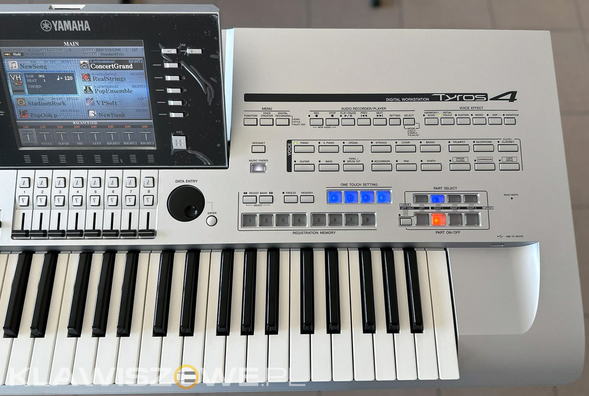 YAMAHA Tyros 40 YAMAHA Tyros 40