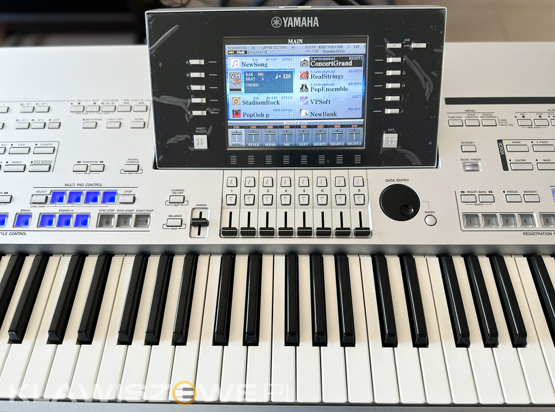 YAMAHA Tyros 42 YAMAHA Tyros 42