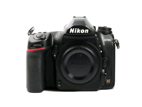 Aparat NIKON D780