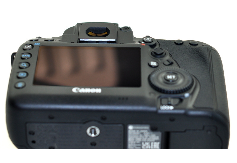 Canon EOS 5D Mark IV4 Canon EOS 5D Mark IV4