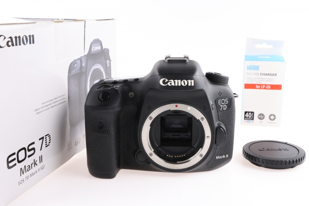 Canon EOS 7D Mark II4 Canon EOS 7D Mark II4