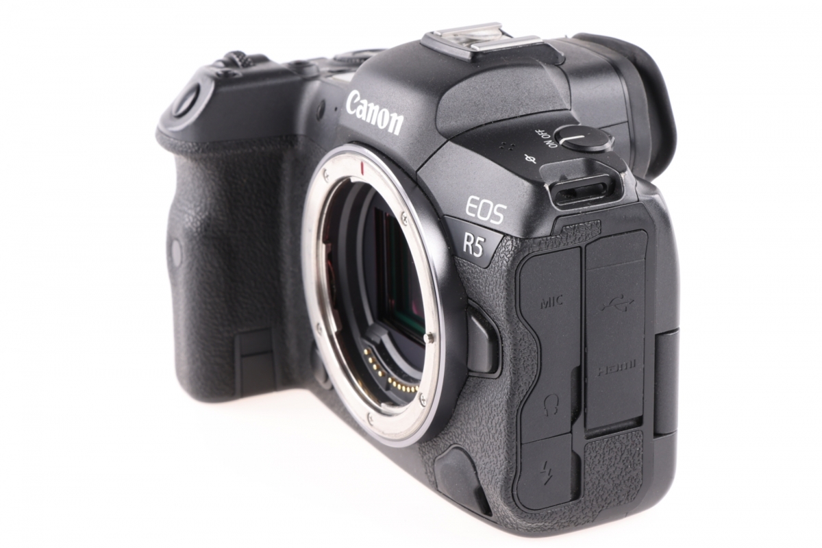 Canon EOS R5 body7 Canon EOS R5 body7