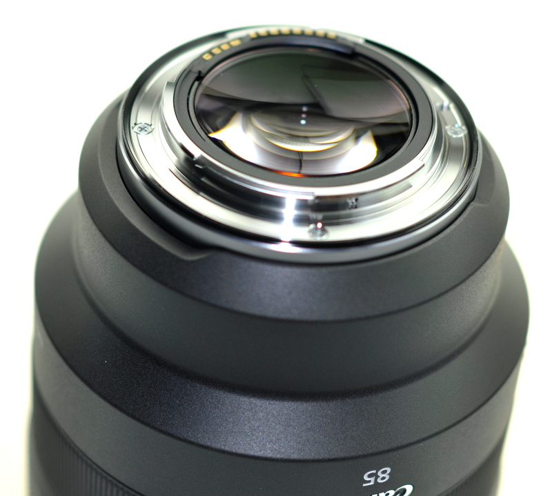 Canon RF 85/1.2 L USM6 Canon RF 85/1.2 L USM6