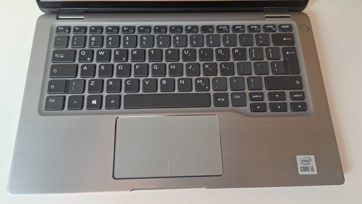 Dell Latitude 9410 2 w 1 14" i5-10310u 16GB RAM 1000GB SSD Win 11 home 2w1 Tablet i Laptop2 Dell Latitude 9410 2 w 1 14" i5-10310u 16GB RAM 1000GB SSD Win 11 home 2w1 Tablet i Laptop2