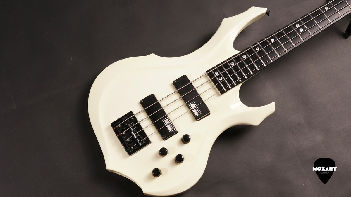 Edwards E-FR-135B/BA Snow White0 Edwards E-FR-135B/BA Snow White0