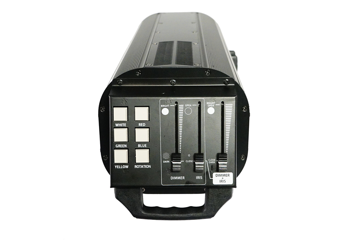 FOS Led Follow Spot 150 - reflektor profilowy2 FOS Led Follow Spot 150 - reflektor profilowy2