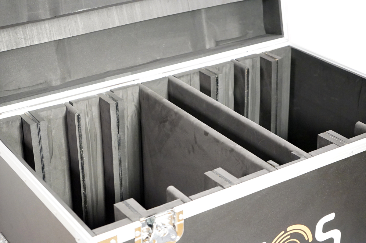 FOS S Flight Case - skrzynia transportowa z kółkami dla ekranów S0 FOS S Flight Case - skrzynia transportowa z kółkami dla ekranów S0