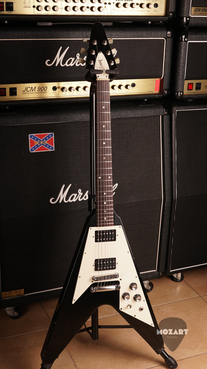 Gibson Flying V ’67 Reissue 2001 USA – 496R / 500T8 Gibson Flying V ’67 Reissue 2001 USA – 496R / 500T8