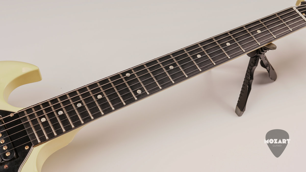 Gibson SG Special 1999 Alpine White – Hebanowa Podstrunnica, Złoty Osprzęt, Gibs1 Gibson SG Special 1999 Alpine White – Hebanowa Podstrunnica, Złoty Osprzęt, Gibs1